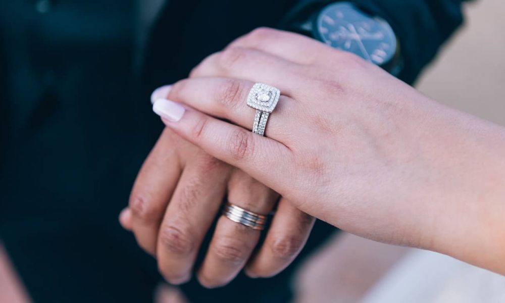 How to get married