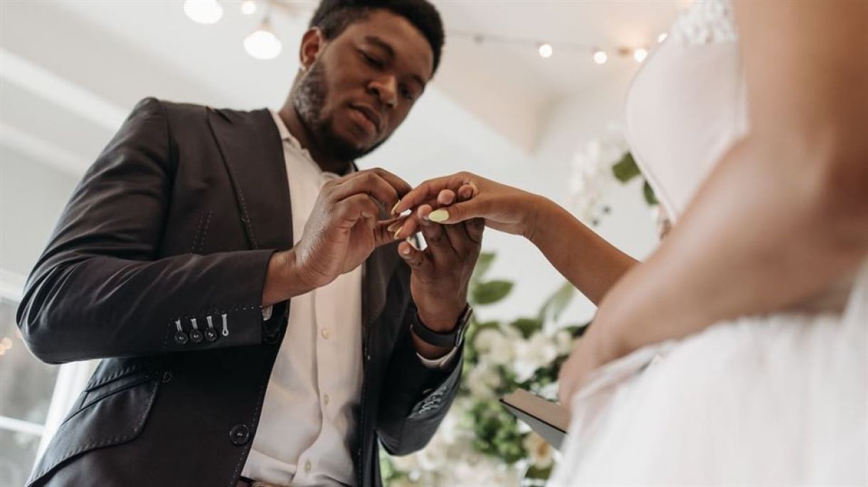 fast marriage intercaste wedding in seychelles