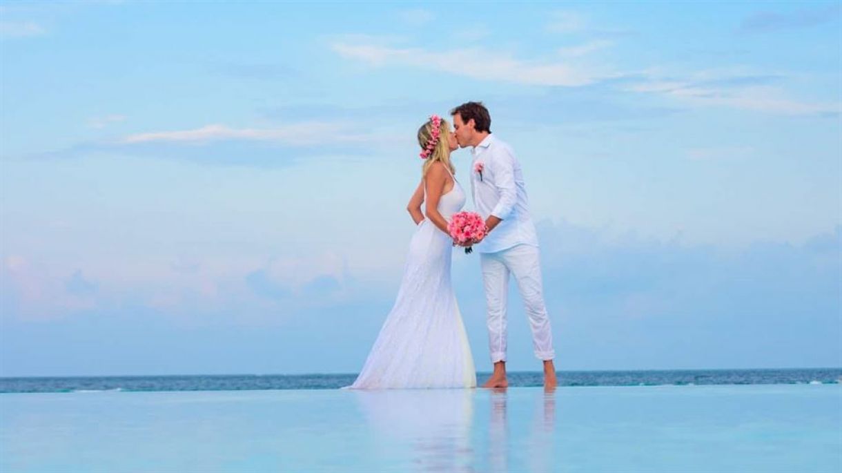 Why Seychelles is the best place to get married before moving to Canada