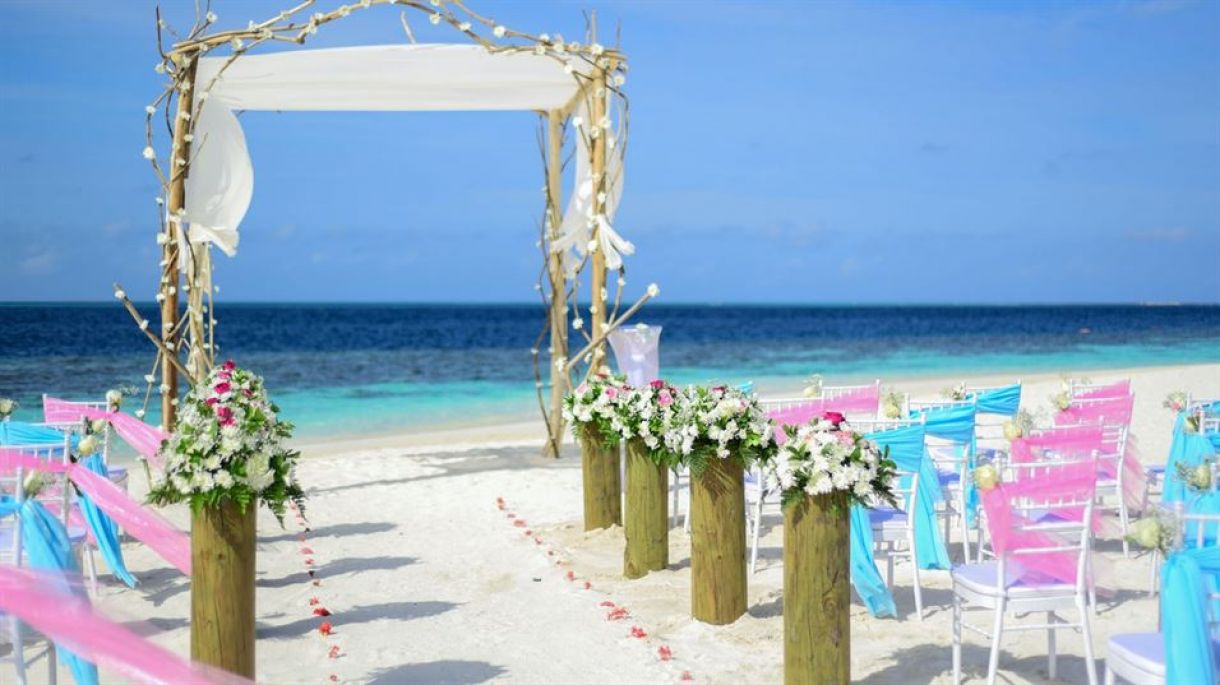 How to have an easy wedding in Seychelles for international couples