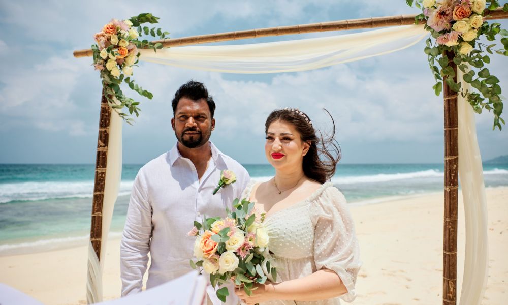 wedding in Seychelles beach ceremony